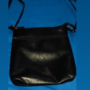 Simple black shoulder hang bag